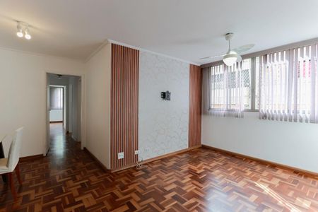 Apartamento para alugar com 95m², 3 quartos e 1 vaga Apartamento para alugar com 95m², 3 quartos e 1 vagaSala