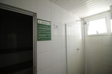 Casa de condomínio para alugar com 120m², 4 quartos e 2 vagasSaúna