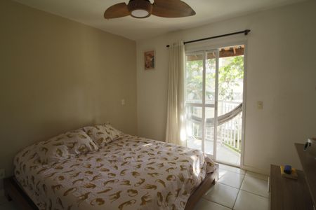 Casa de condomínio para alugar com 120m², 4 quartos e 2 vagasSuíte 3