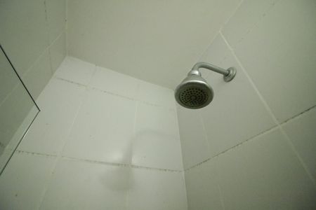 Casa de condomínio para alugar com 120m², 4 quartos e 2 vagasBanheiro