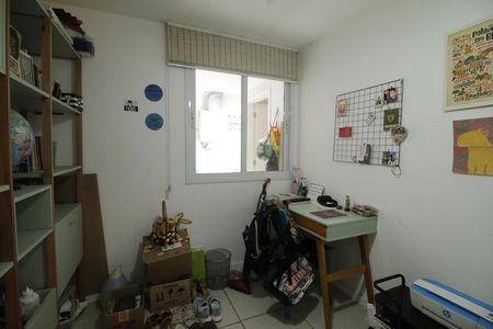 Casa de condomínio para alugar com 120m², 4 quartos e 2 vagasQuarto 4