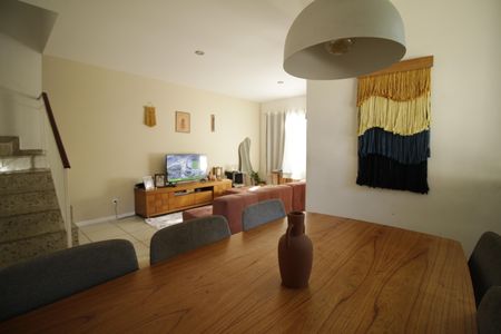 Sala de casa de condomínio à venda com 4 quartos, 120m² em Freguesia (jacarepaguá), Rio de Janeiro
