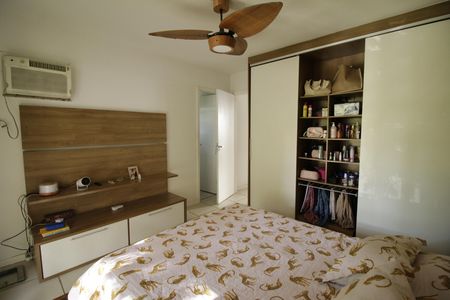 Casa de condomínio para alugar com 120m², 4 quartos e 2 vagasSuíte 3
