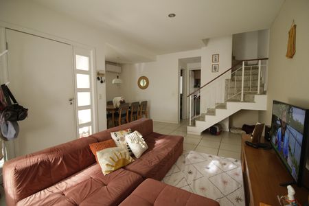 Casa de condomínio para alugar com 120m², 4 quartos e 2 vagasSala