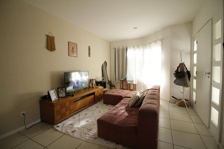 Sala de casa de condomínio à venda com 4 quartos, 120m² em Freguesia (jacarepaguá), Rio de Janeiro