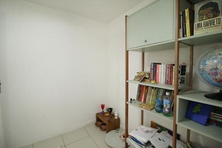 Casa de condomínio para alugar com 120m², 4 quartos e 2 vagasQuarto 4