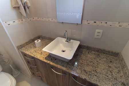 Lavabo de casa à venda com 3 quartos, 150m² em Vila Nair, São Paulo