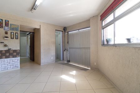 Casa à venda com 150m², 3 quartos e 1 vagaGaragem 