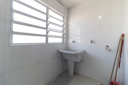 Casa à venda com 150m², 3 quartos e 1 vagaLavanderia