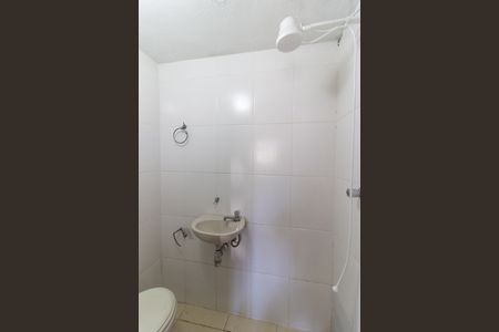 Casa à venda com 150m², 3 quartos e 1 vagaBanheiro 2