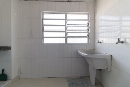 Casa à venda com 150m², 3 quartos e 1 vagaLavanderia