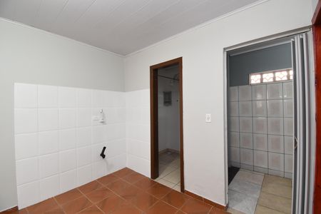 Casa de condomínio para alugar com 55m², 2 quartos e 1 vagaSala/Cozinha