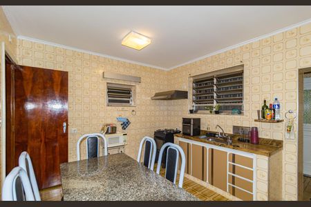 Casa de condomínio à venda com 168m², 3 quartos e 3 vagas Casa de condomínio à venda com 168m², 3 quartos e 3 vagasCozinha