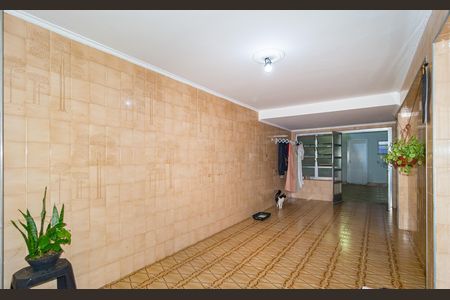Casa de condomínio à venda com 168m², 3 quartos e 3 vagas Casa de condomínio à venda com 168m², 3 quartos e 3 vagasGaragem