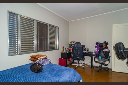 Casa de condomínio à venda com 168m², 3 quartos e 3 vagas Casa de condomínio à venda com 168m², 3 quartos e 3 vagasQuarto 1
