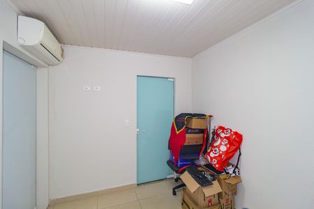 Casa de condomínio à venda com 168m², 3 quartos e 3 vagas Casa de condomínio à venda com 168m², 3 quartos e 3 vagasQuarto - Área de Serviço