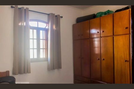 Casa à venda com 3 quartos, 144m² em Vila Lucinda, Santo André