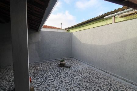 Casa para alugar com 120m², 1 quarto e 2 vagas Casa para alugar com 120m², 1 quarto e 2 vagasQuintal