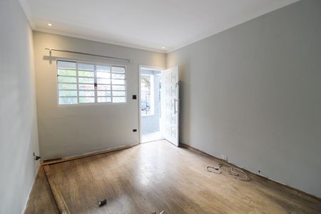 Casa para alugar com 120m², 1 quarto e 2 vagas Casa para alugar com 120m², 1 quarto e 2 vagasSala