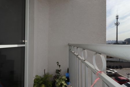 Apartamento à venda com 50m², 2 quartos e 1 vagaSacada da Sala