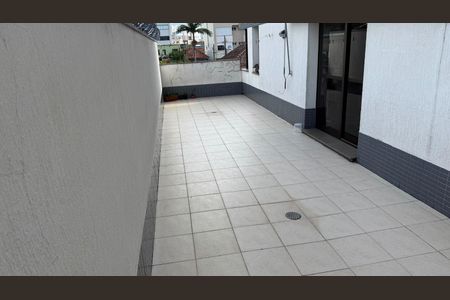 Apartamento para alugar com 99m², 2 quartos e 2 vagas