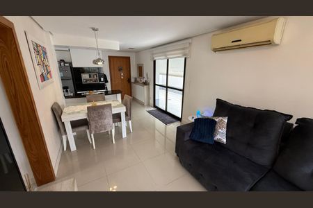 Sala de apartamento para alugar com 2 quartos, 99m² em Partenon, Porto Alegre