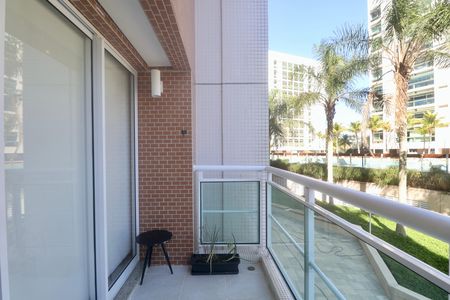 Varanda de apartamento para alugar com 2 quartos, 80m² em Tortuga, Guarujá