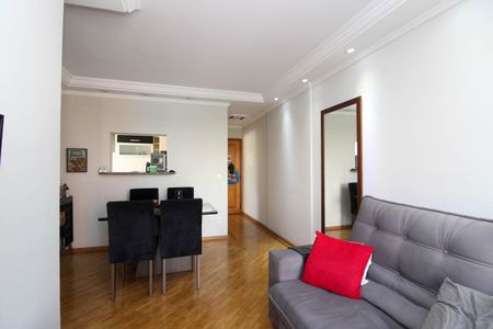 Apartamento para alugar com 72m², 3 quartos e 2 vagas Apartamento para alugar com 72m², 3 quartos e 2 vagasSala
