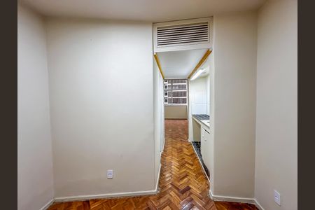 Studio para alugar com 32m², 1 quarto e sem vaga
