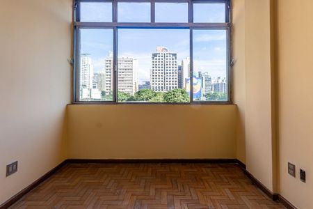 Apartamento à venda com 2 quartos, 110m² em Centro, Belo Horizonte