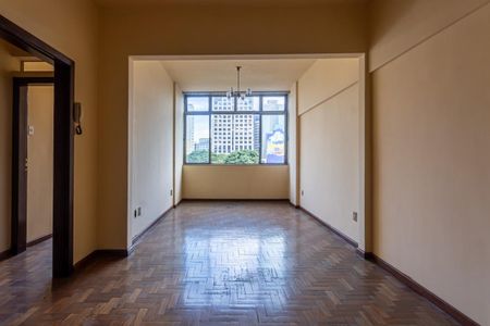 Apartamento à venda com 2 quartos, 110m² em Centro, Belo Horizonte