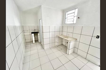 Casa para alugar com 50m², 2 quartos e sem vaga Casa para alugar com 50m², 2 quartos e sem vagaCozinha e Área de Serviço