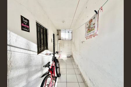 Casa para alugar com 50m², 2 quartos e sem vaga Casa para alugar com 50m², 2 quartos e sem vagaEntrada