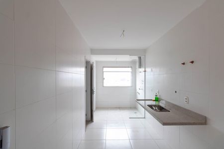 Apartamento à venda com 100m², 3 quartos e 2 vagas Apartamento à venda com 100m², 3 quartos e 2 vagasCozinha e Área de Serviço