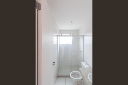 Apartamento à venda com 100m², 3 quartos e 2 vagas Apartamento à venda com 100m², 3 quartos e 2 vagasBanheiro do Quarto 2