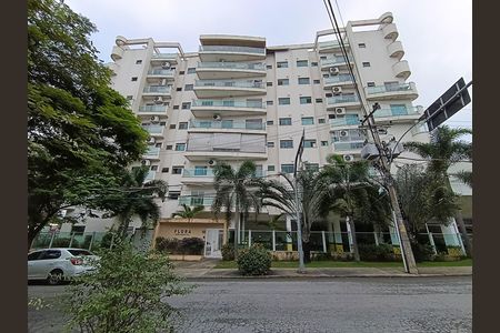 Apartamento à venda com 100m², 3 quartos e 2 vagas Apartamento à venda com 100m², 3 quartos e 2 vagasFachada do condomínio