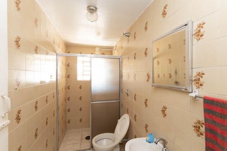 Casa à venda com 300m², 8 quartos e 2 vagas Casa à venda com 300m², 8 quartos e 2 vagasBanheiro casa 2