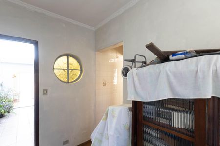 Casa à venda com 300m², 8 quartos e 2 vagas Casa à venda com 300m², 8 quartos e 2 vagasQuarto 4