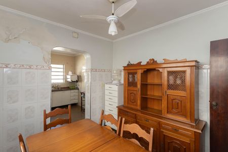 Casa à venda com 300m², 8 quartos e 2 vagas Casa à venda com 300m², 8 quartos e 2 vagasCopa