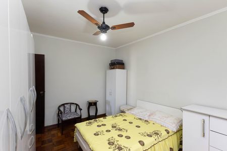 Casa à venda com 300m², 8 quartos e 2 vagas Casa à venda com 300m², 8 quartos e 2 vagasQuarto 2