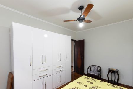 Casa à venda com 300m², 8 quartos e 2 vagas Casa à venda com 300m², 8 quartos e 2 vagasQuarto 2