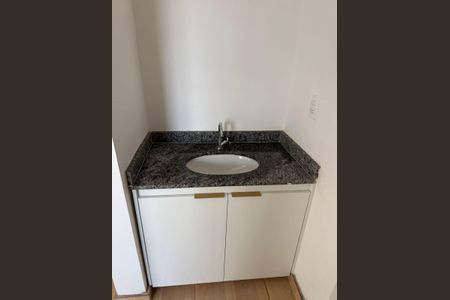 Apartamento para alugar com 35m², 2 quartos e sem vaga Apartamento para alugar com 35m², 2 quartos e sem vagaBanheiro