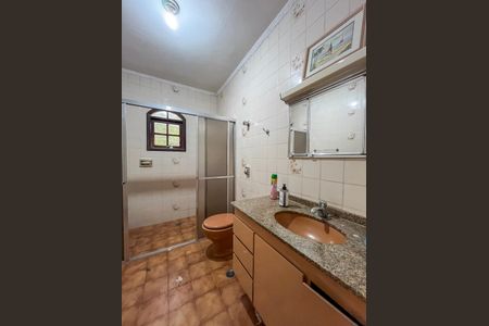 Casa para alugar com 260m², 3 quartos e 2 vagas Casa para alugar com 260m², 3 quartos e 2 vagasBanheiro