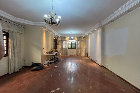 Casa para alugar com 260m², 3 quartos e 2 vagas Casa para alugar com 260m², 3 quartos e 2 vagasSala