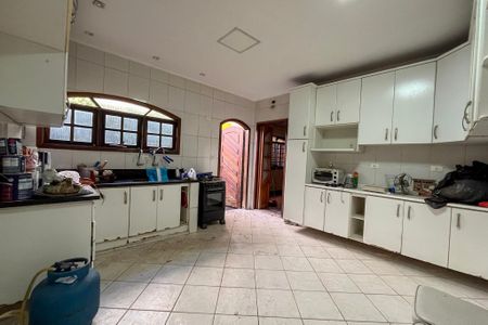 Casa para alugar com 260m², 3 quartos e 2 vagas Casa para alugar com 260m², 3 quartos e 2 vagasCozinha
