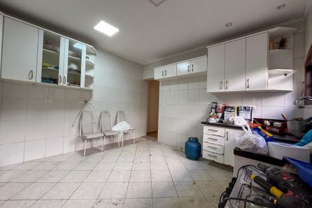 Casa para alugar com 260m², 3 quartos e 2 vagas Casa para alugar com 260m², 3 quartos e 2 vagasCozinha