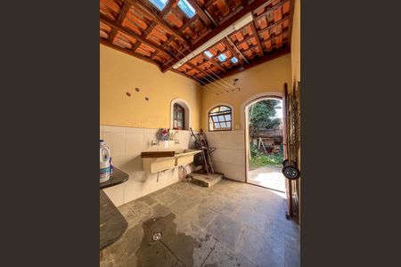 Casa para alugar com 260m², 3 quartos e 2 vagas Casa para alugar com 260m², 3 quartos e 2 vagasÁrea de Serviço