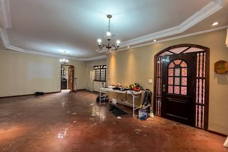 Casa para alugar com 260m², 3 quartos e 2 vagas Casa para alugar com 260m², 3 quartos e 2 vagasSala