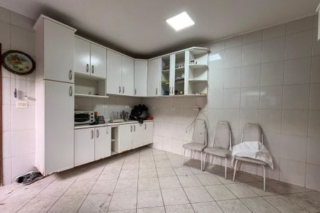Casa para alugar com 260m², 3 quartos e 2 vagas Casa para alugar com 260m², 3 quartos e 2 vagasCozinha