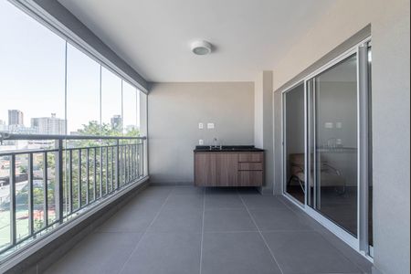 Apartamento para alugar com 83m², 3 quartos e 2 vagas Apartamento para alugar com 83m², 3 quartos e 2 vagasVaranda